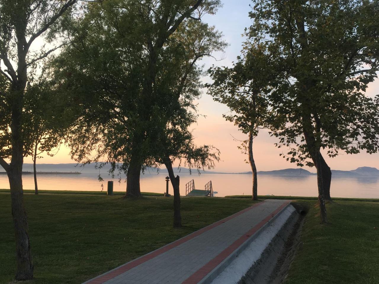 Pelso Wellness Hotel Balatonfenyves Eksteriør bilde